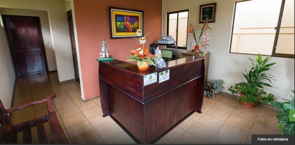 Hotel Vista Del Cerro 2*